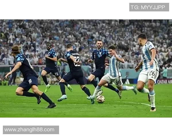 重庆篮球队在世界杯中的团队协作表现分析与评价