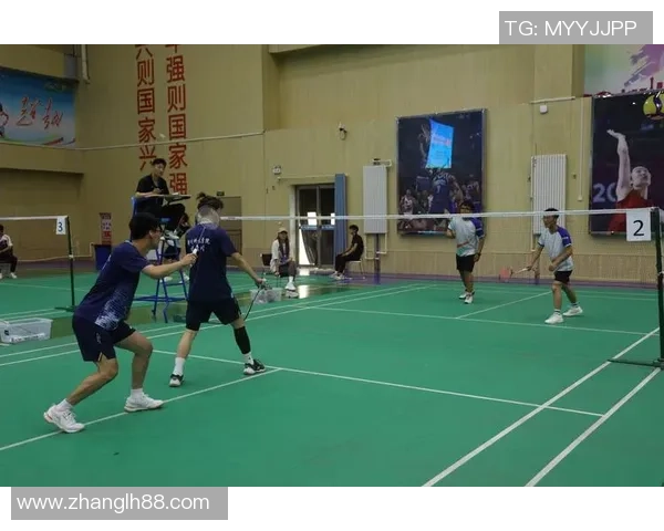 重庆羽毛球队力量变革引发热议展现新风貌与未来潜力